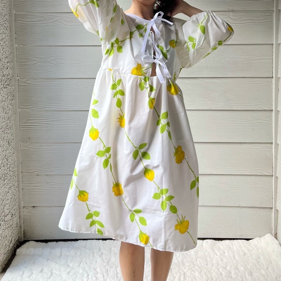 Christian Dior | Handmade Vintage Christian Dior Yellow Roses Dress SKU 07066 - Picture 7 of 15